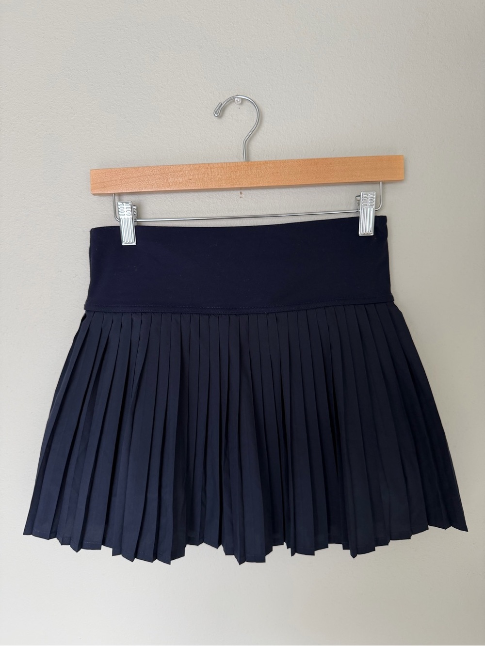 Quince Court Sport Pleated Skirt